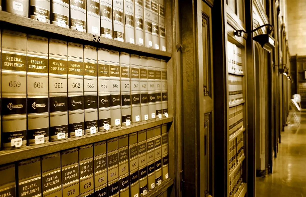 LA Law Group legal reference library